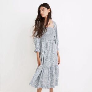 Madewell Lucie Elbow-Sleeved Smocked midi Dress in Sunflower Field